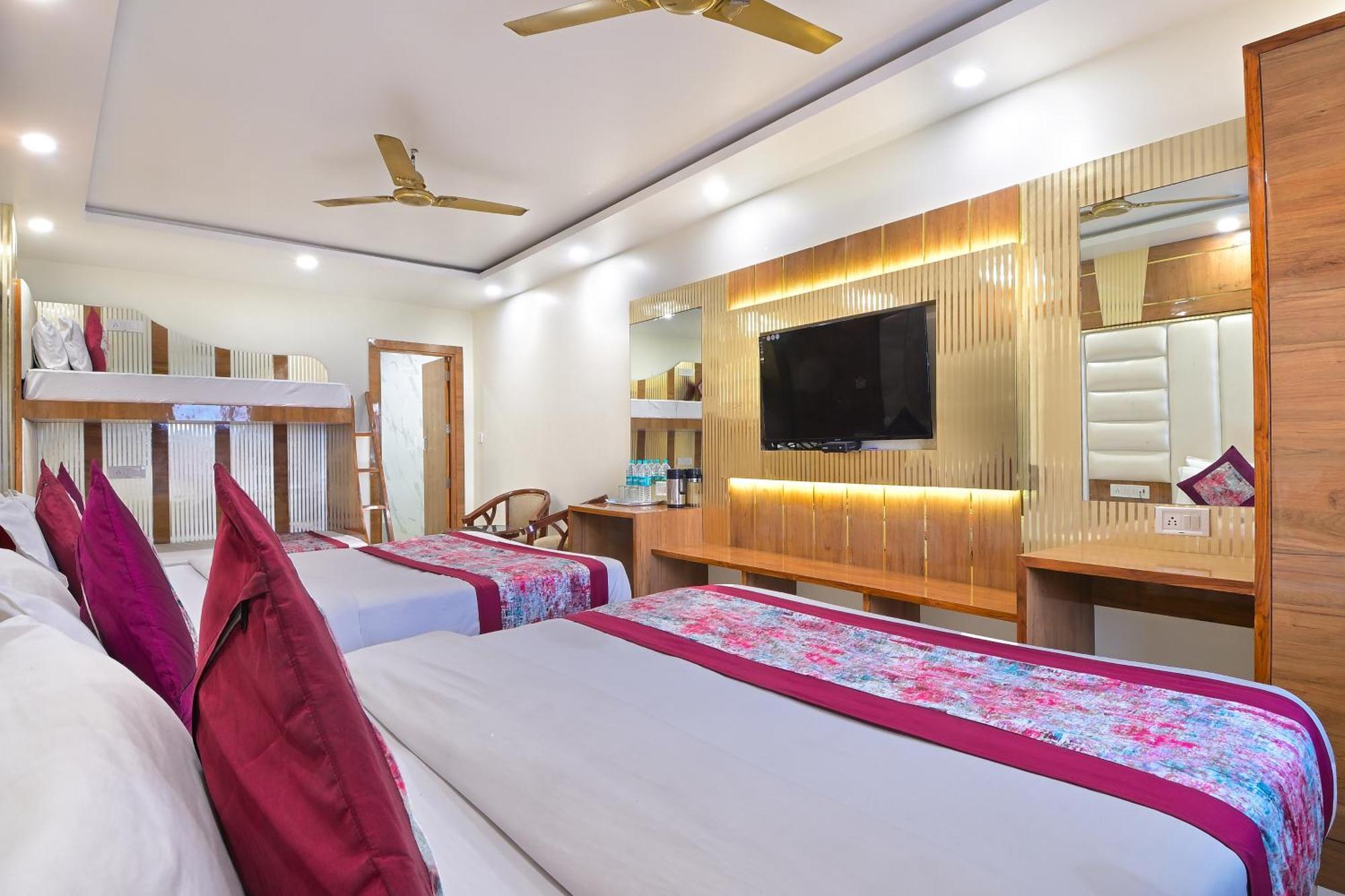 Hotel Glow Inn Paharganj-3 Mins Walk From New Delhi Railway Station Exterior foto