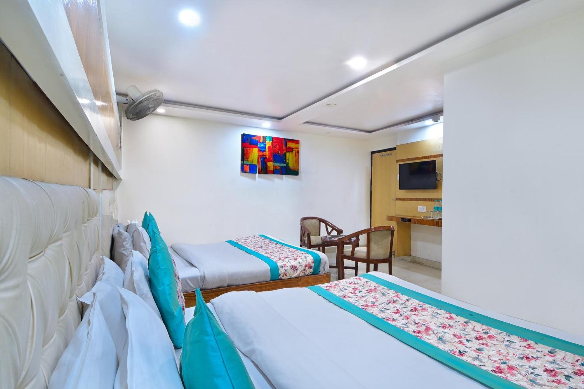 Hotel Glow Inn Paharganj-3 Mins Walk From New Delhi Railway Station Exterior foto