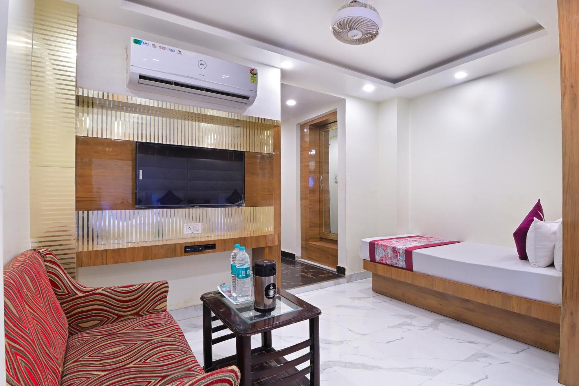 Hotel Glow Inn Paharganj-3 Mins Walk From New Delhi Railway Station Exterior foto